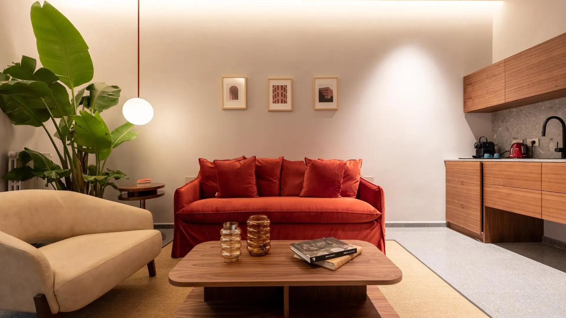 Domus Suites Colosseum דירה