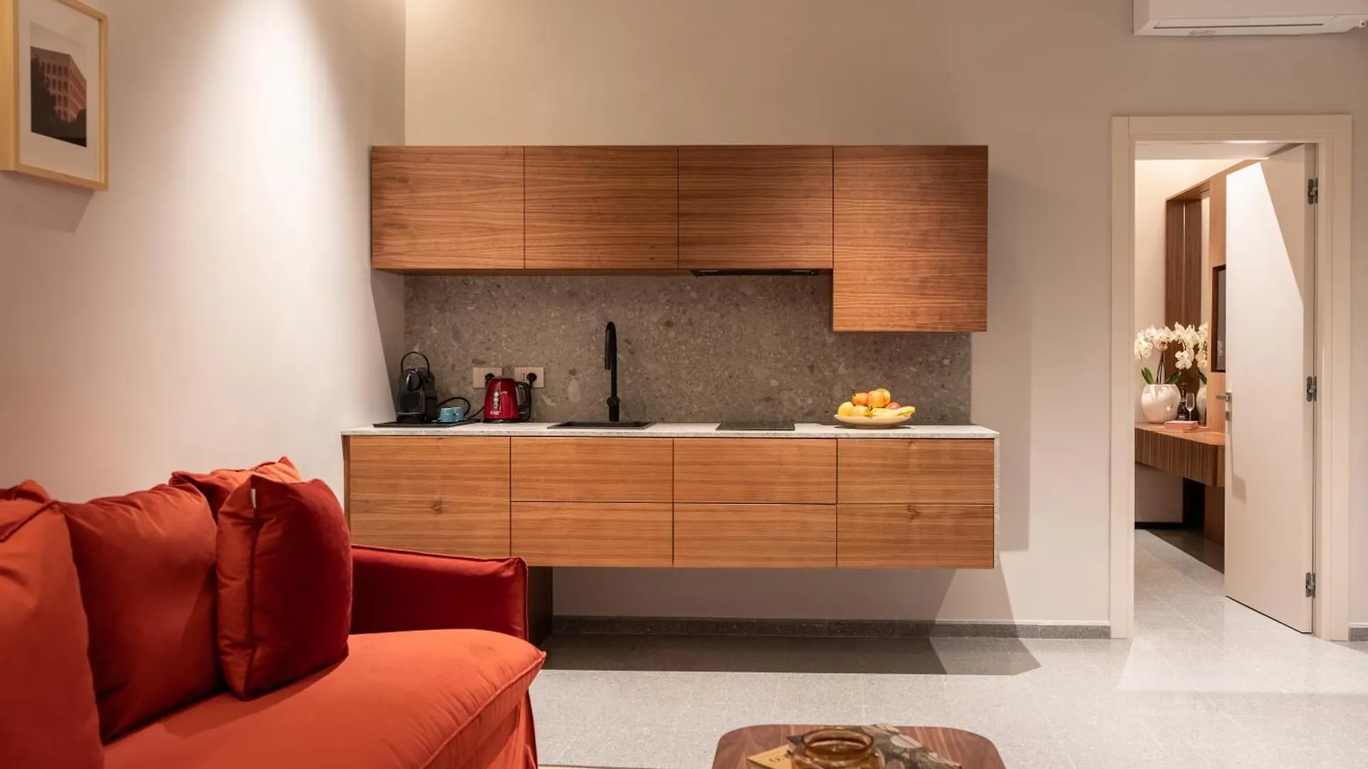 Domus Suites Colosseum רומא