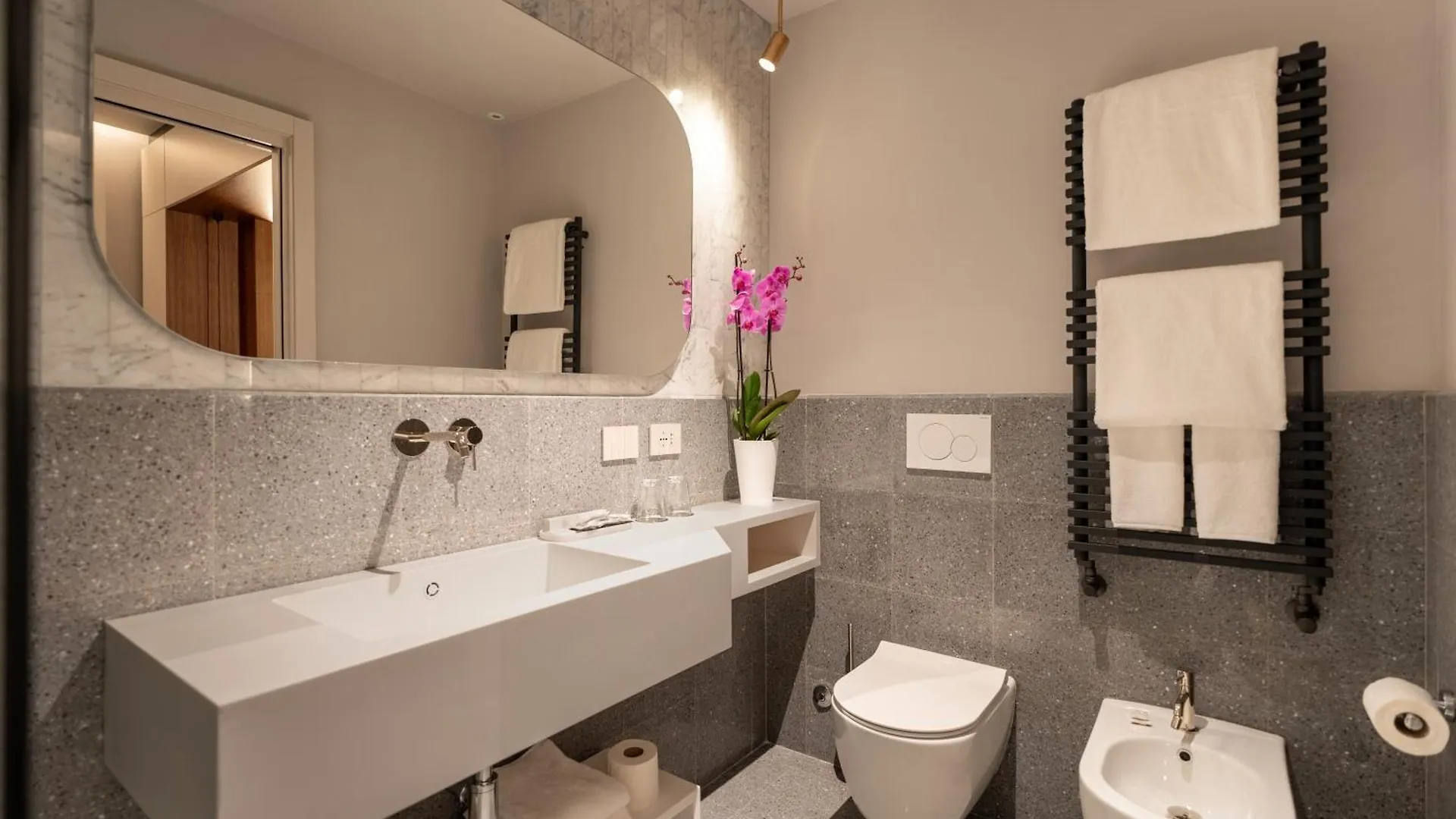 Domus Suites Colosseum איטליה